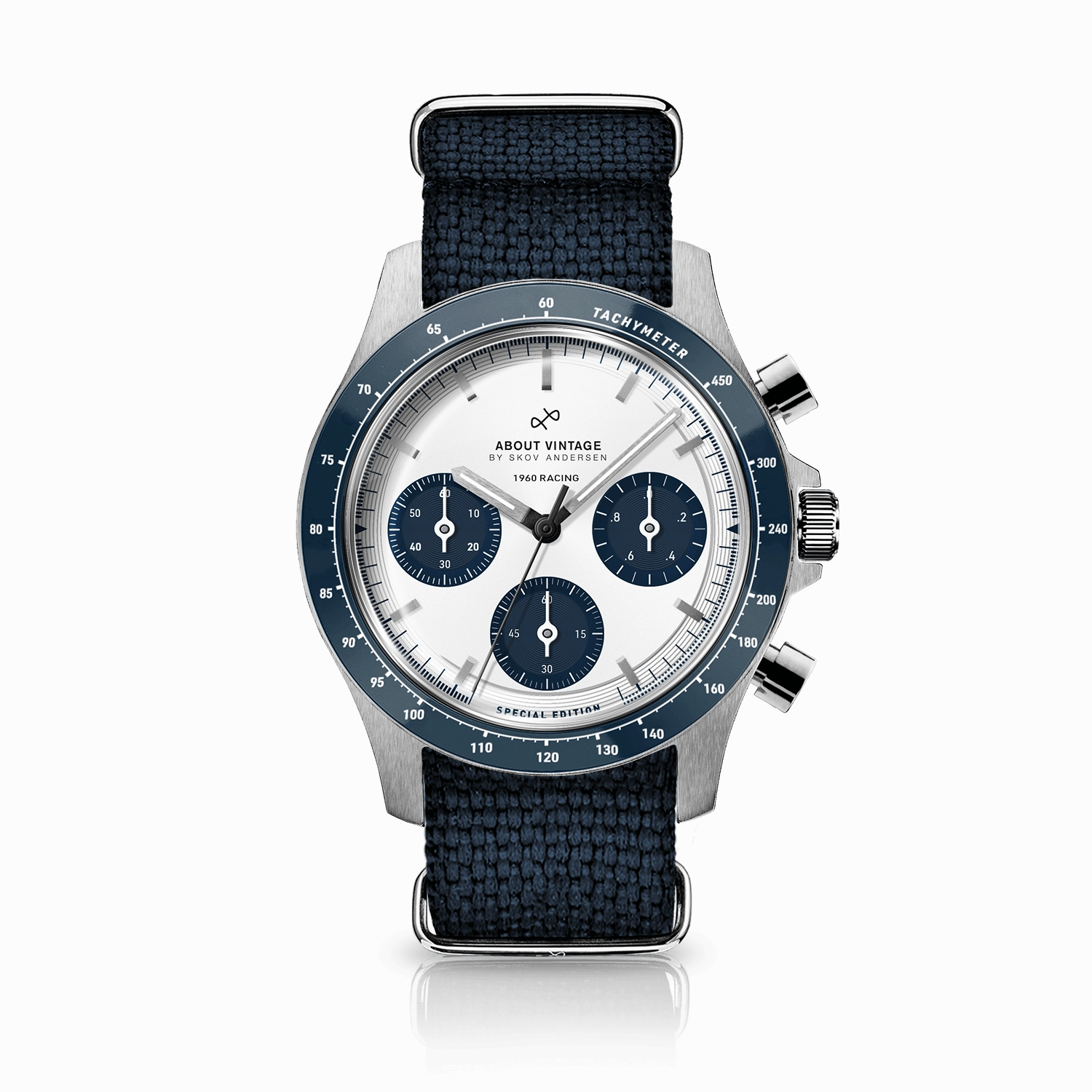 1960 Racing Chronograph. Steel / Navy & White