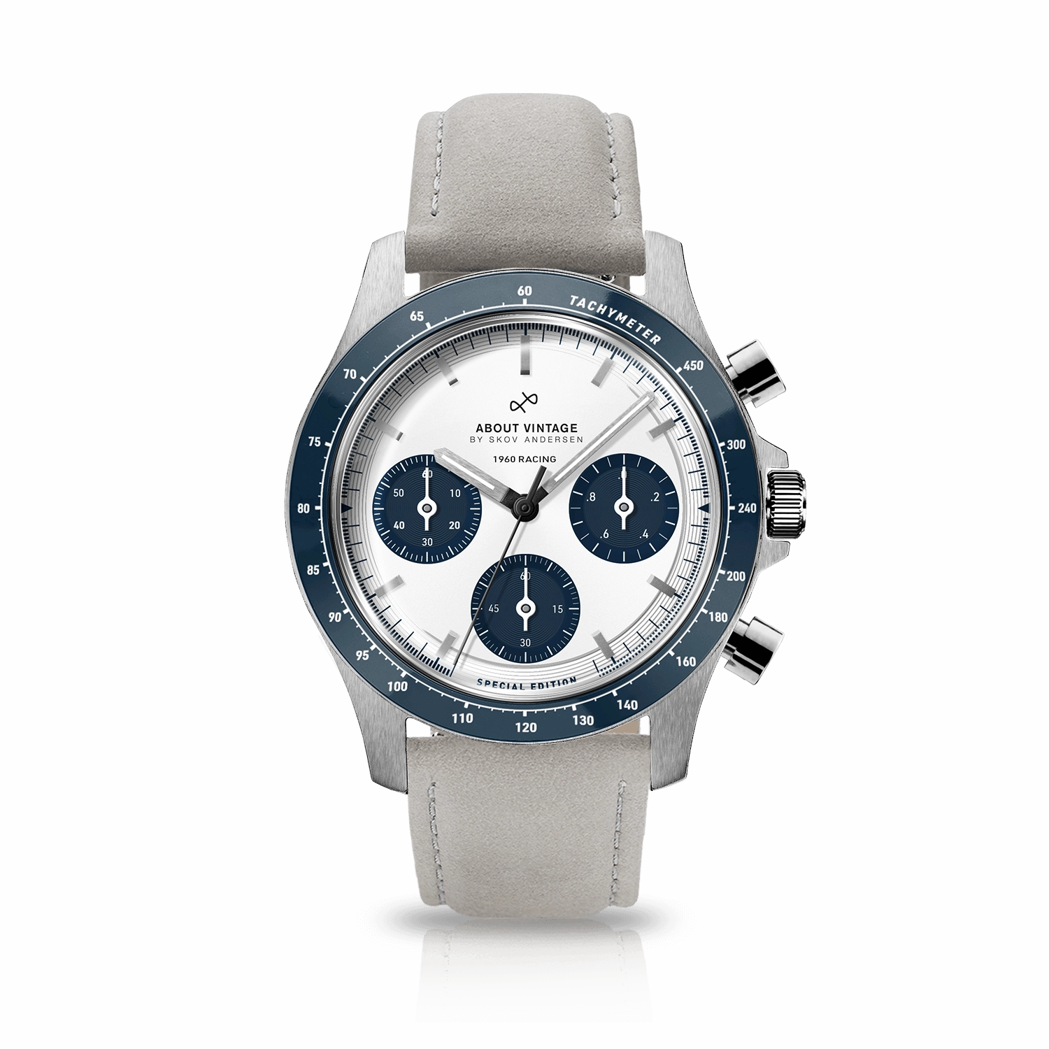 1960 Racing Chronograph. Steel / Navy & White