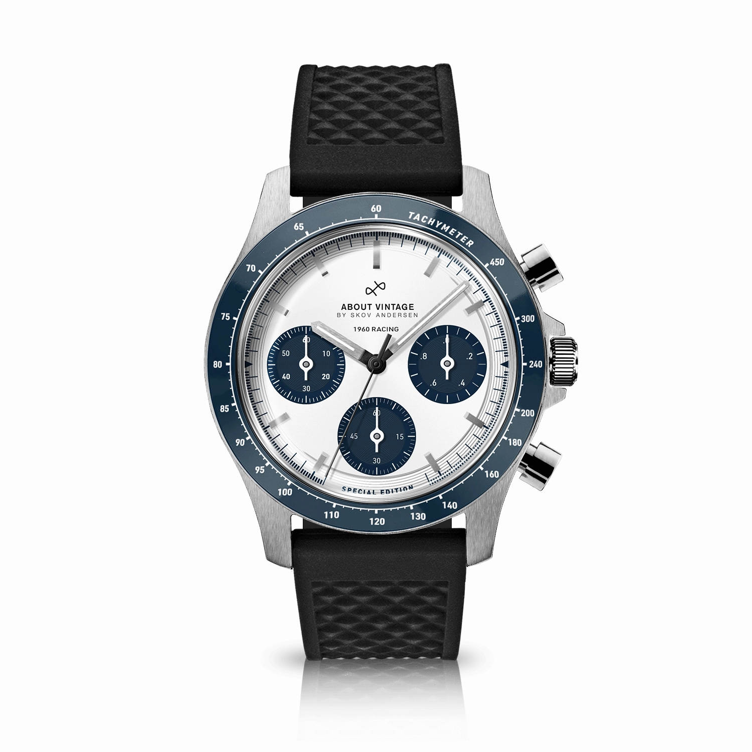 1960 Racing Chronograph. Steel / Navy & White