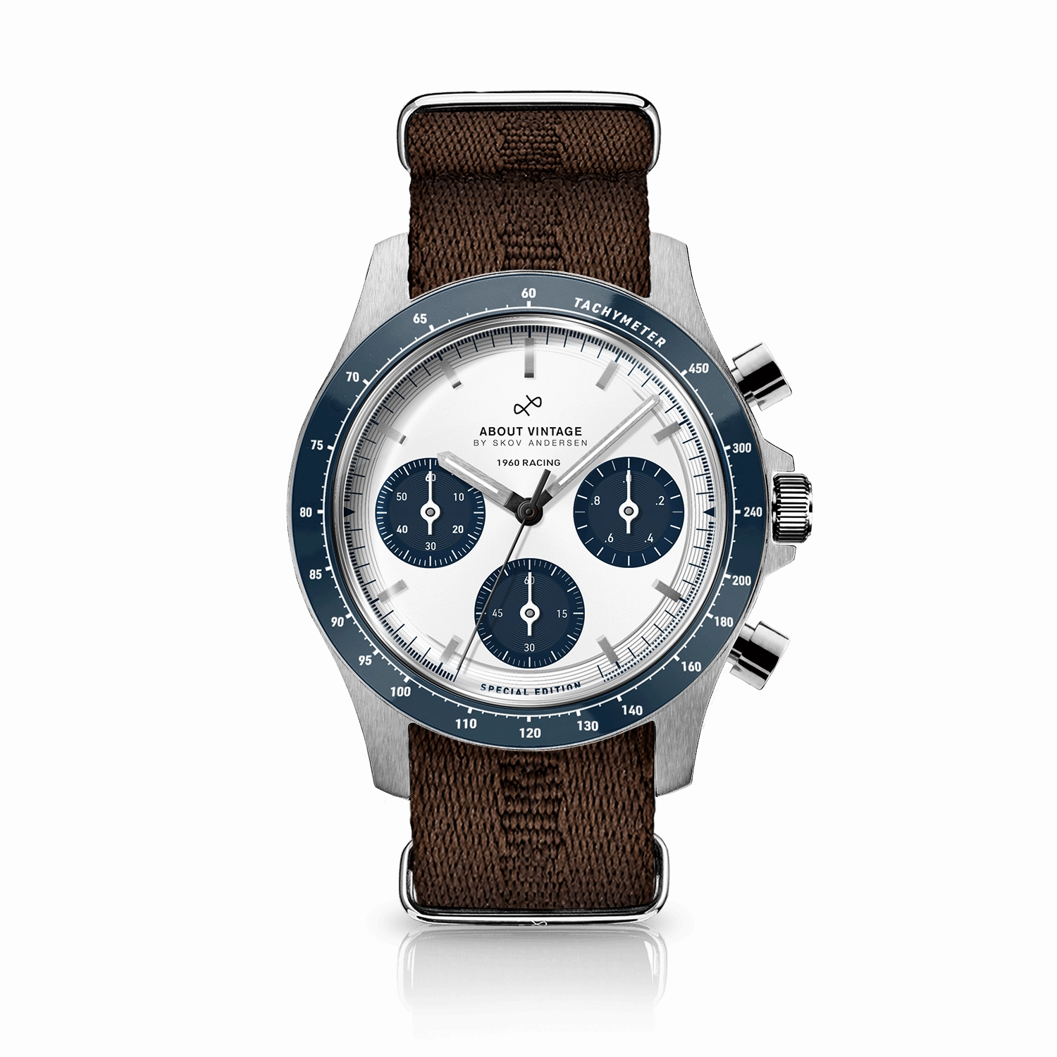 1960 Racing Chronograph. Steel / Navy & White