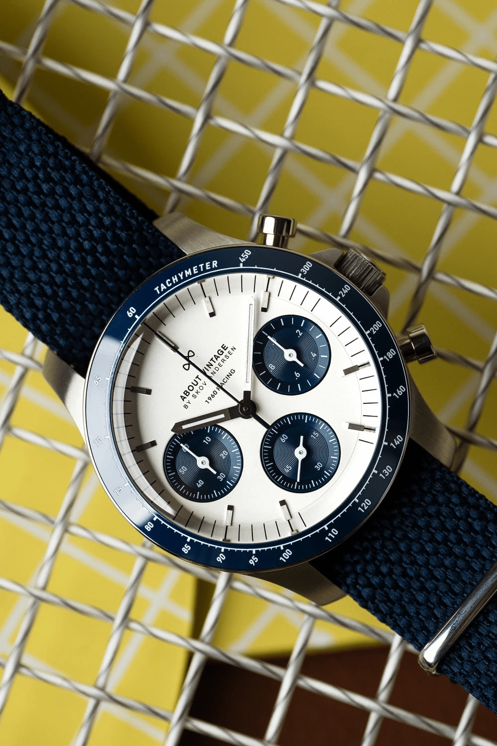 1960 Racing Chronograph. Steel / Navy & White