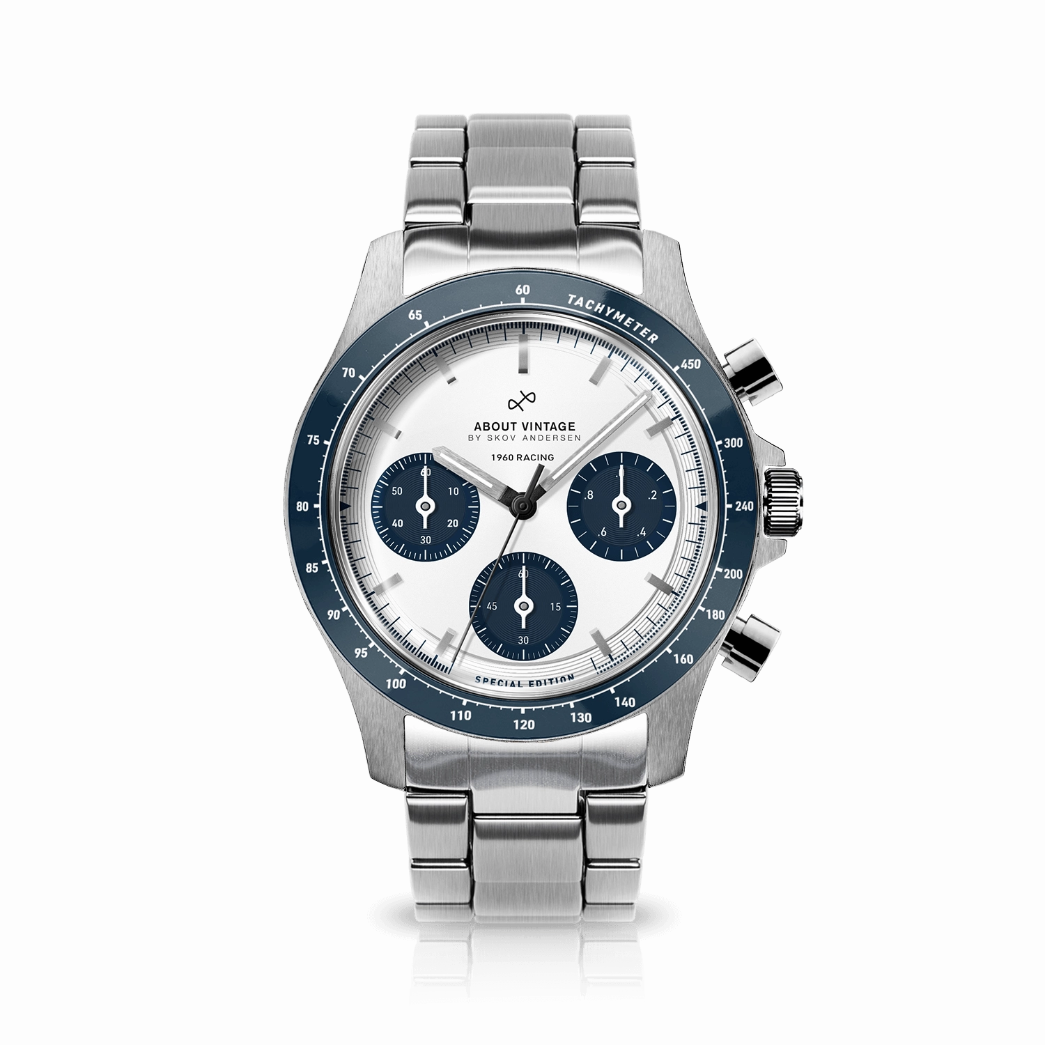 1960 Racing Chronograph. Steel / Navy & White
