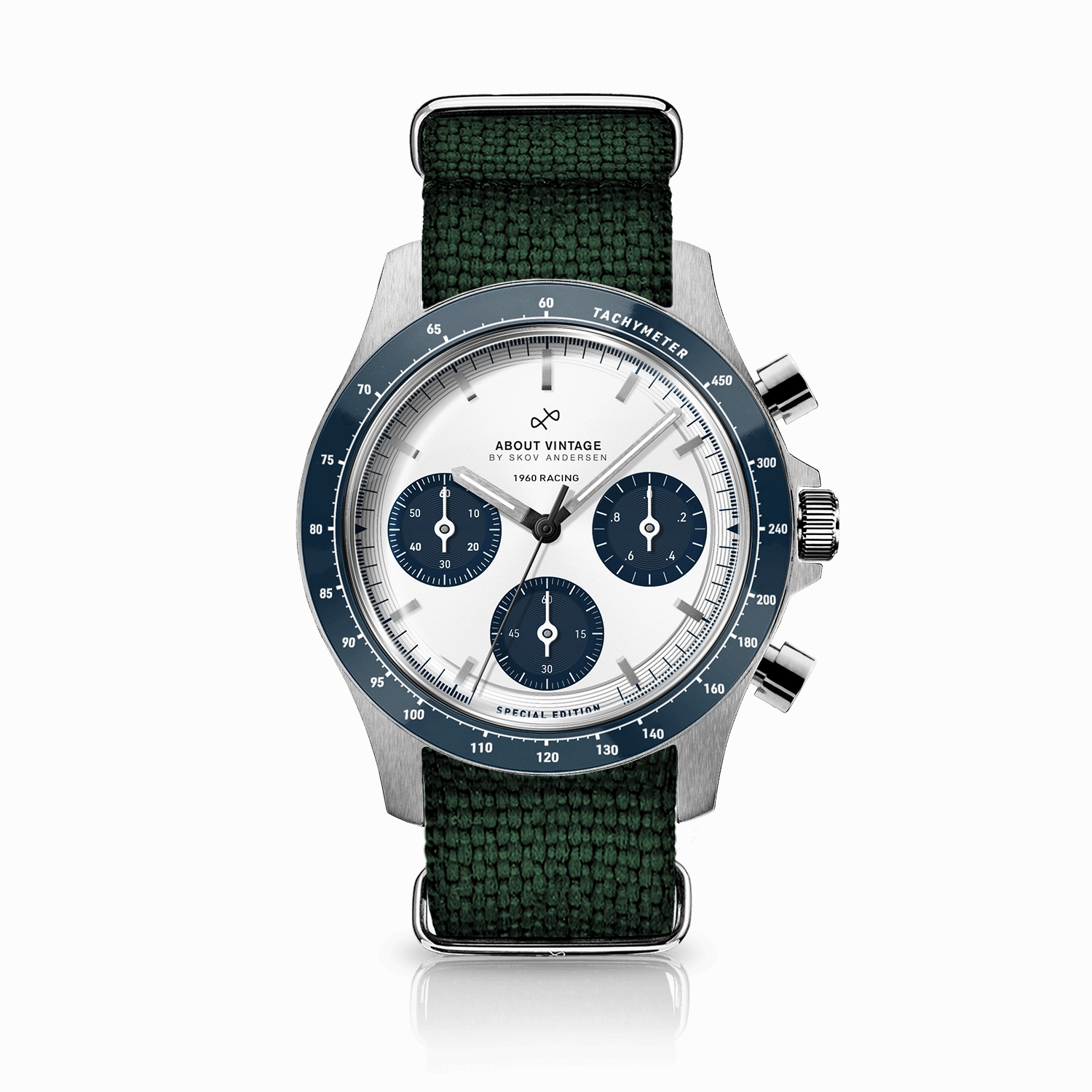 1960 Racing Chronograph. Steel / Navy & White
