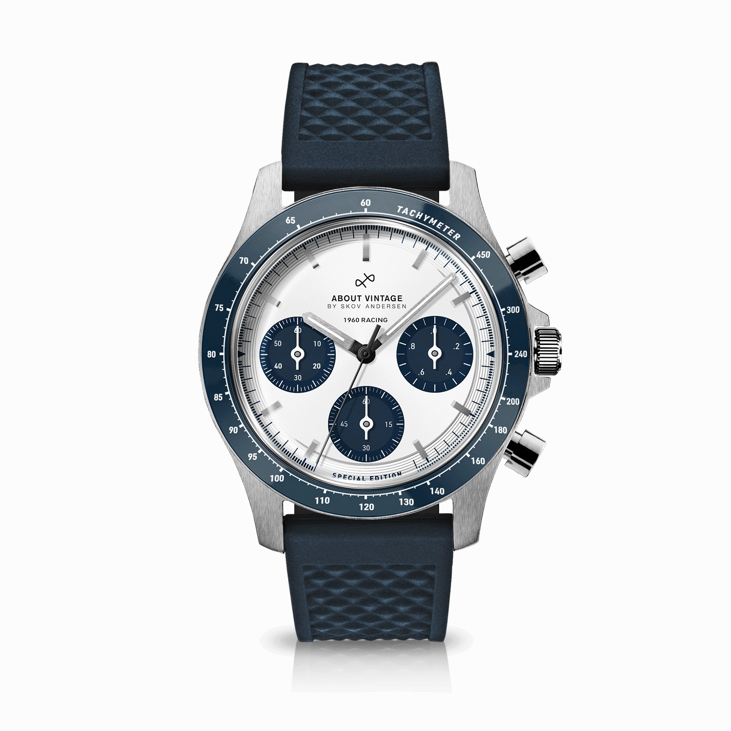1960 Racing Chronograph. Steel / Navy & White