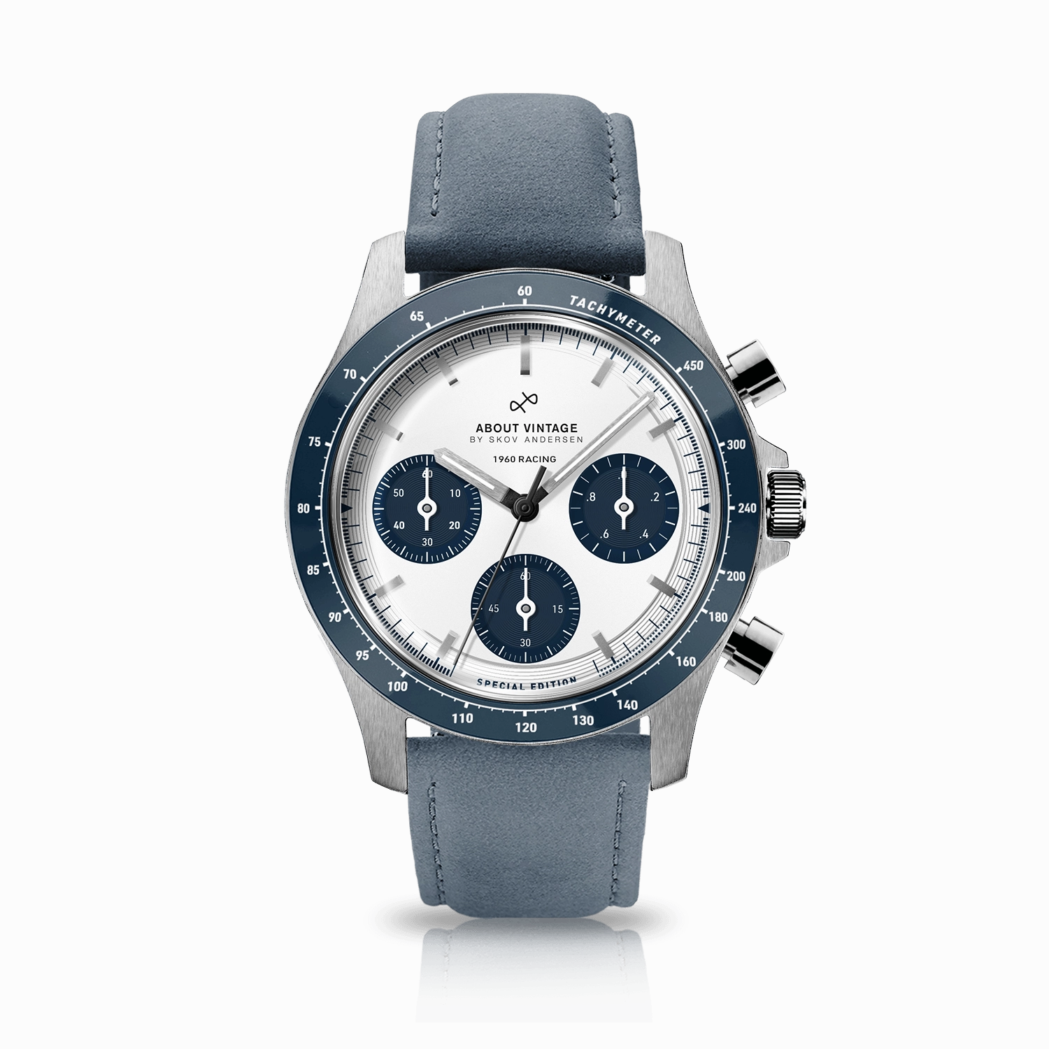 1960 Racing Chronograph. Steel / Navy & White