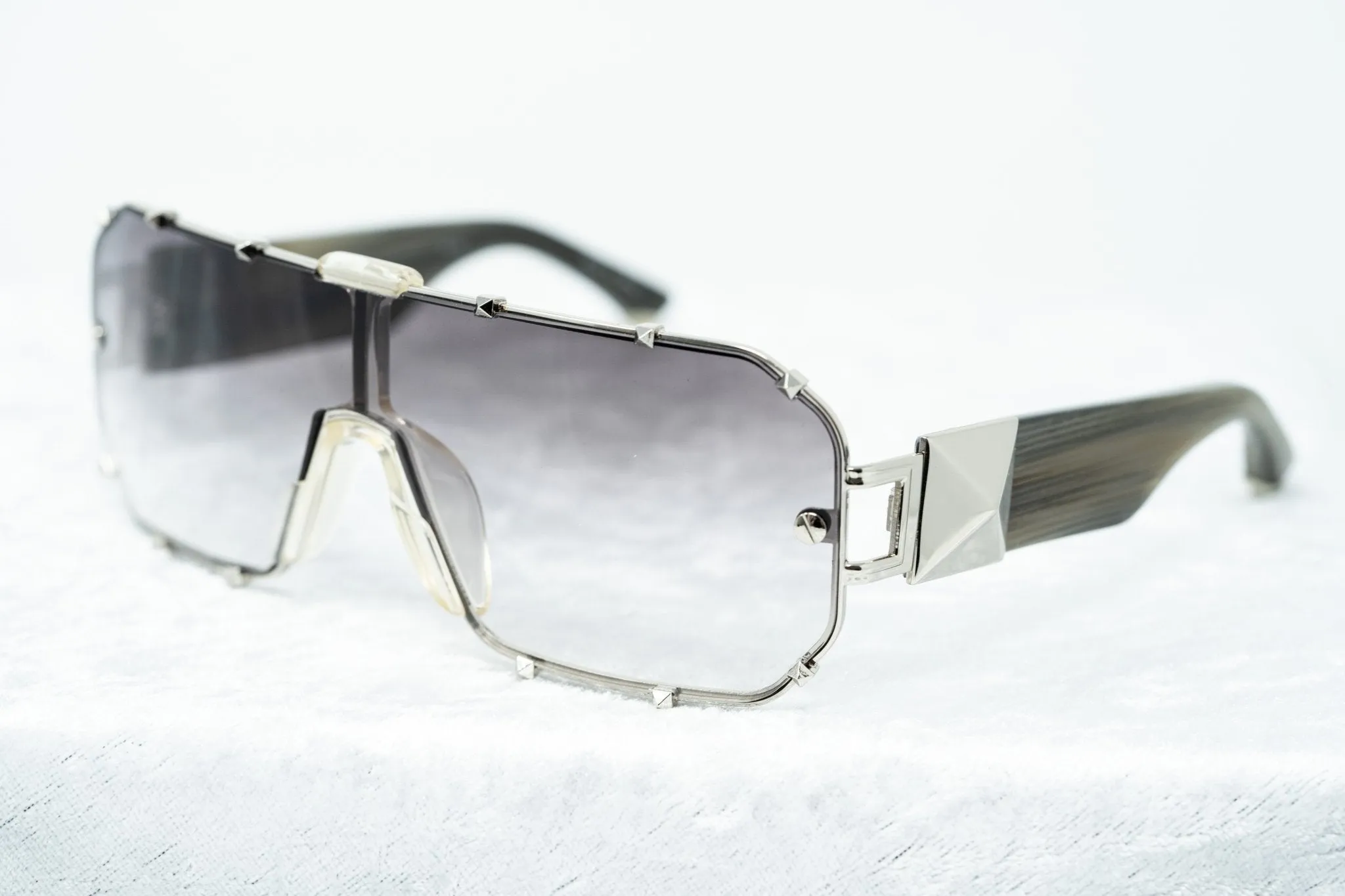 Giles Deacon Sunglasses Shield Silver and Grey
