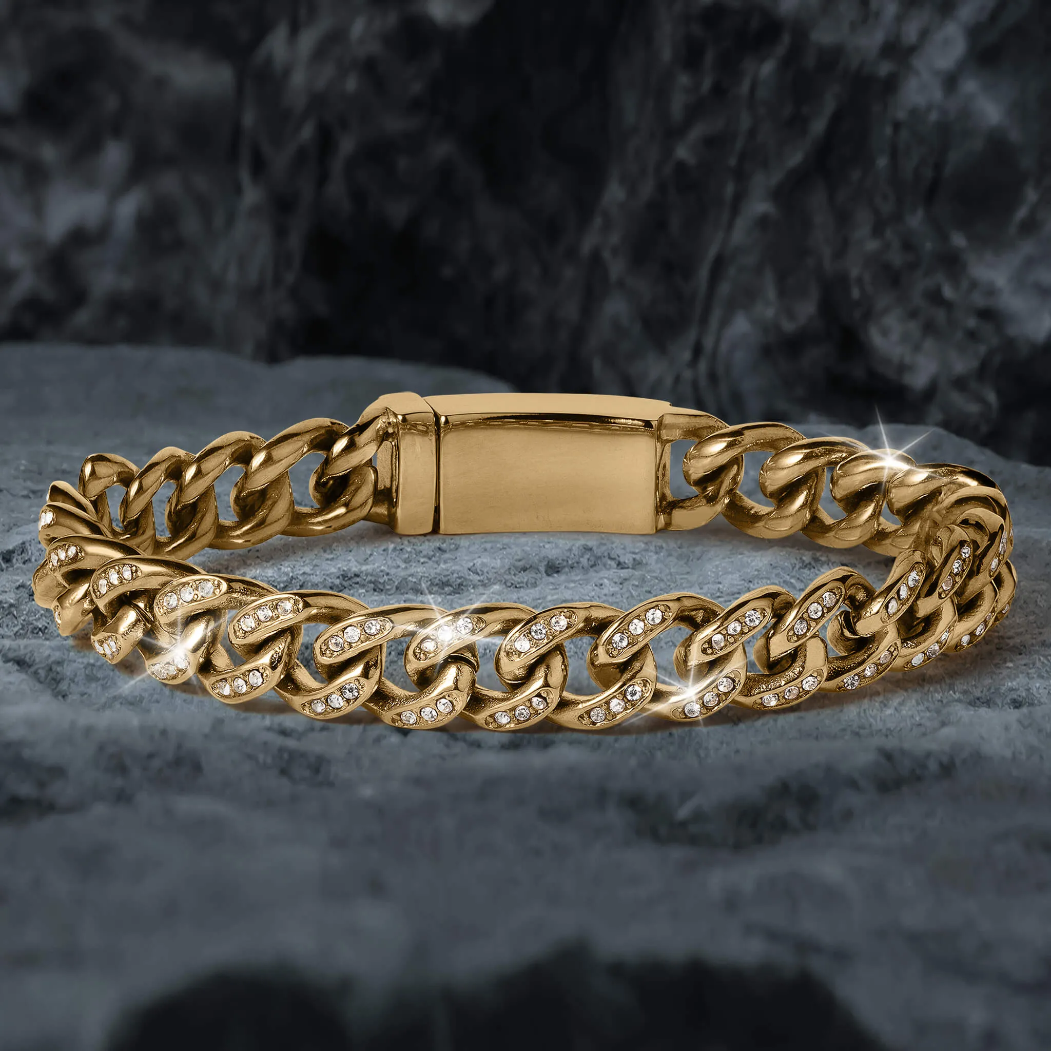 Regal Curb Bracelet