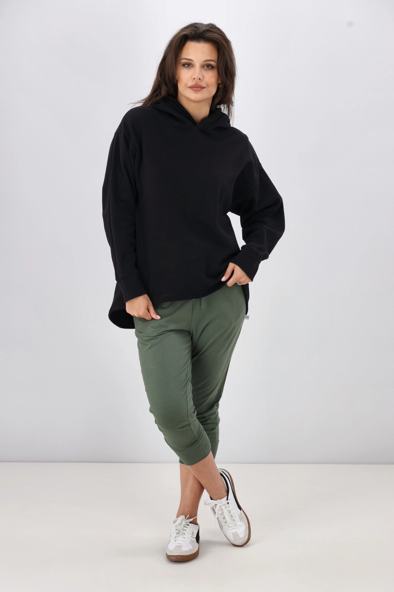 Shine On Essentials Hoody Black