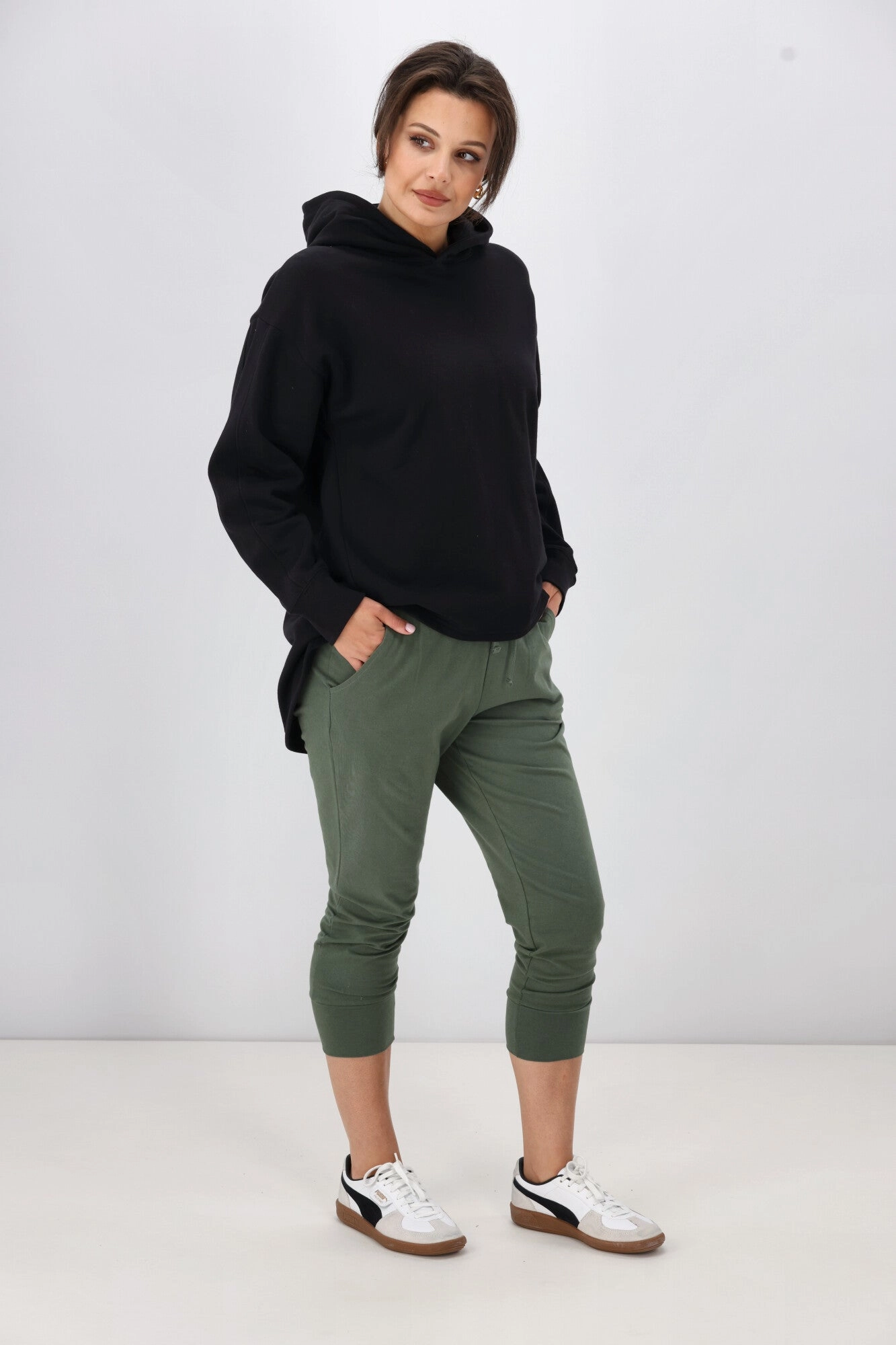 Shine On Essentials Hoody Black