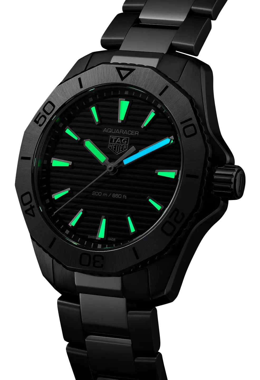 TAG Heuer Aquaracer Professional 200 Stainless Steel Black Dial Divers Quartz Mens Watch WBP1110.BA0627