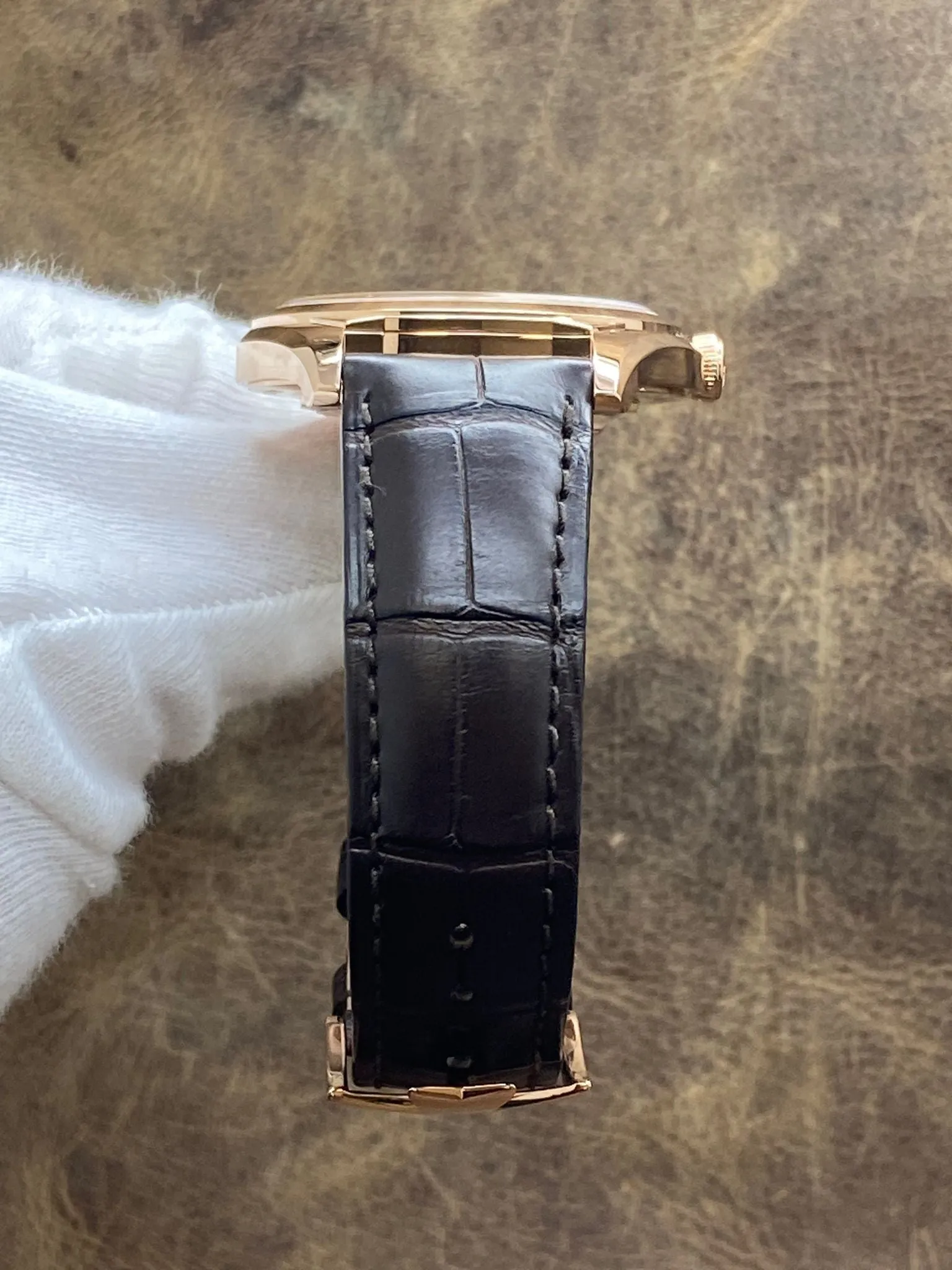 Vacheron Constantin FiftySix 18K Rose Gold 4600E/000/R-B441 Silver Dial Automatic Men's Watch