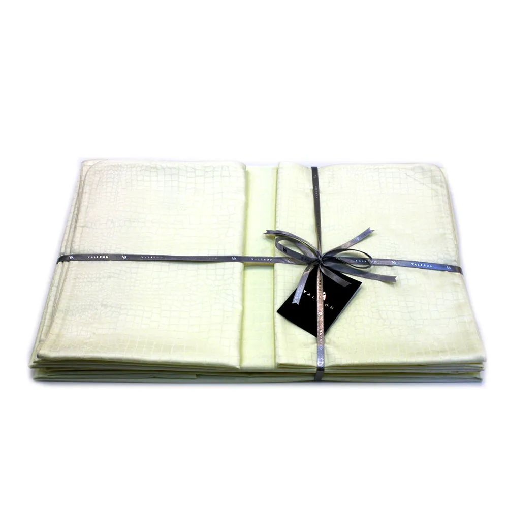 Valeron Crocodile Duvet Cover King - Cream