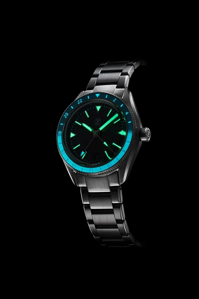 Zelos Horizons GMT V2 Blue Meteorite